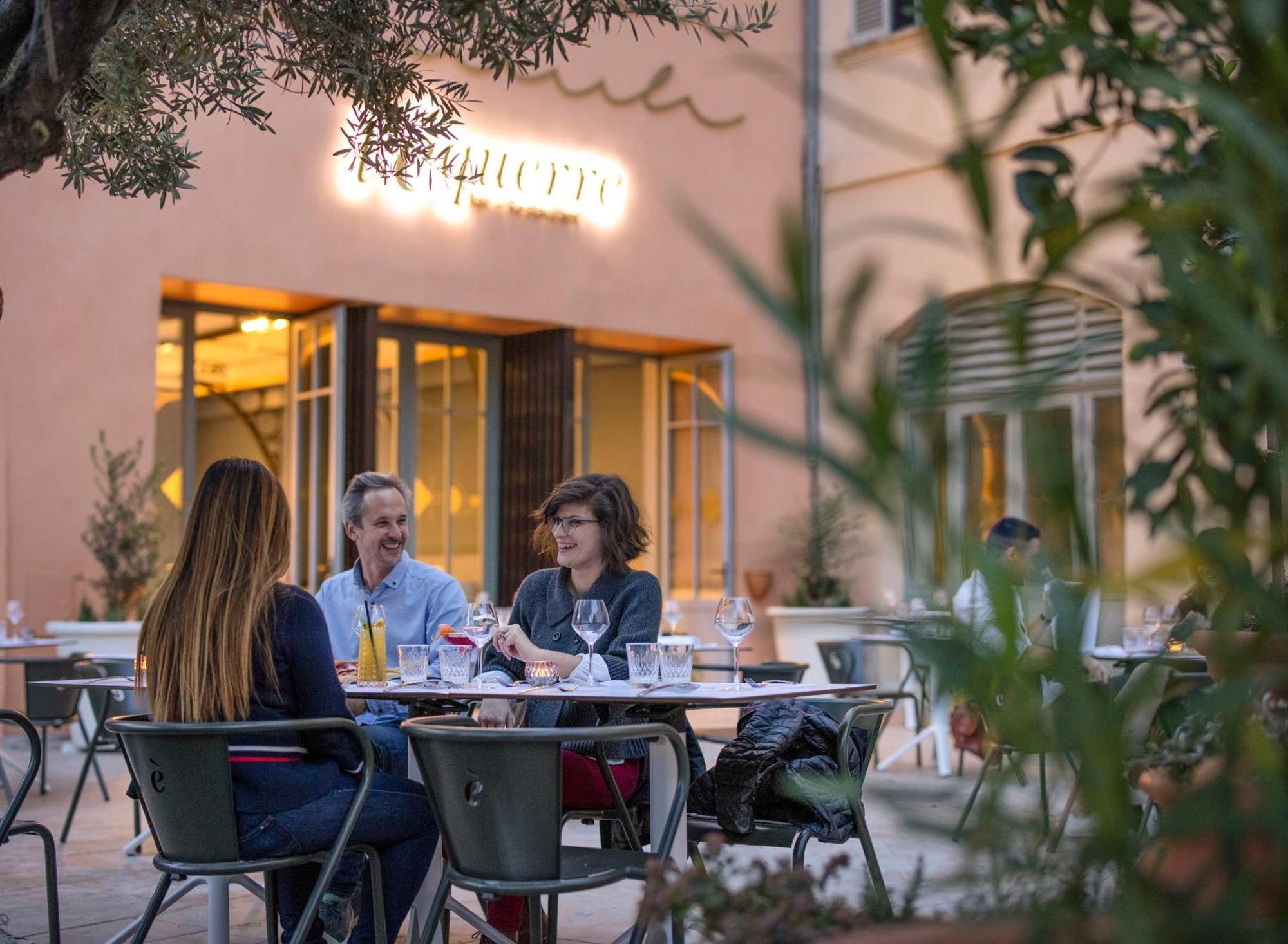 L'Eautel Toulon Centre Port Hotel Bagian luar foto